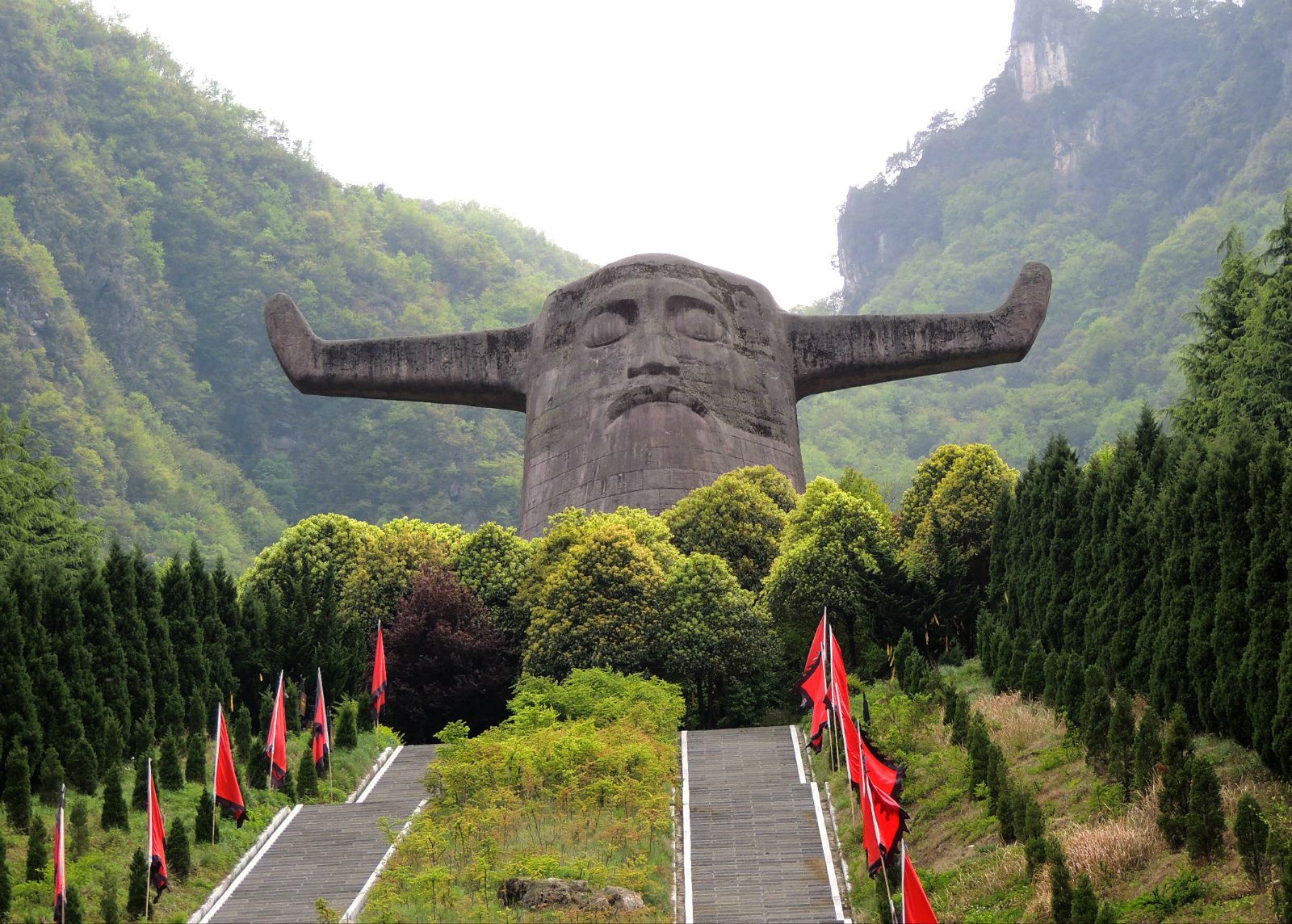 【探秘神農(nóng)架】、龍泉古鎮(zhèn)、汽車三日純玩游