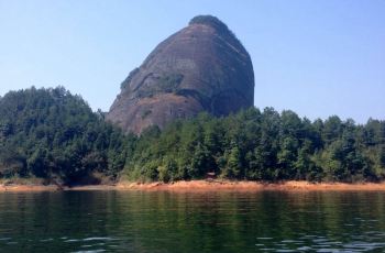 江西銅鼓?湯里溫泉、天柱峰、秋收起義紀(jì)念館2日游